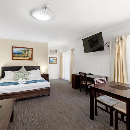 Sanctuary Resort Motor Inn Coffs Harbour Bagian luar foto