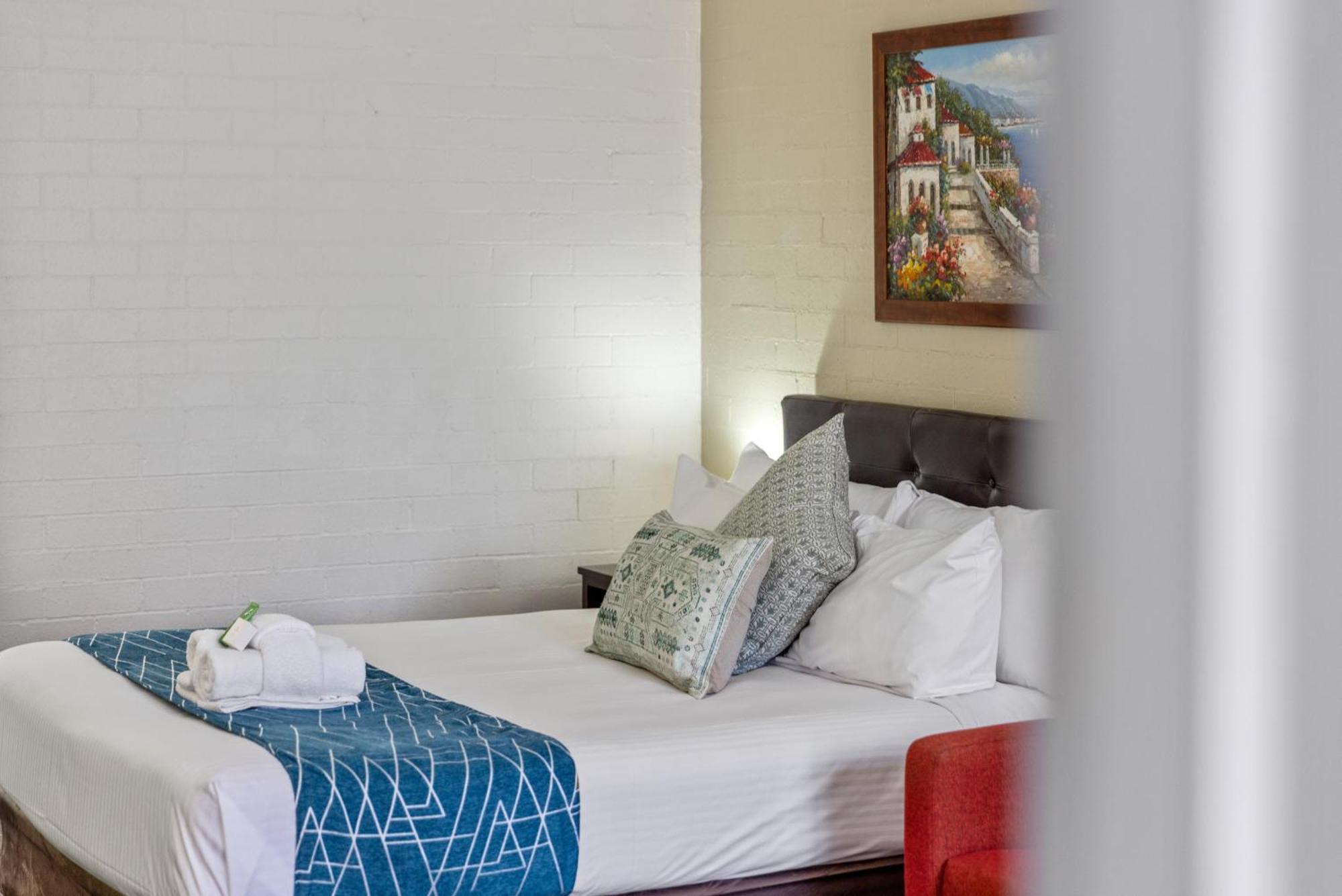Sanctuary Resort Motor Inn Coffs Harbour Bagian luar foto